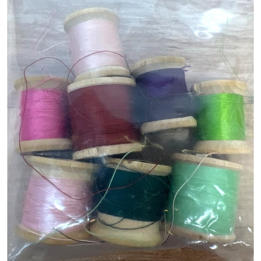 8 Vintage Coats & Clarks And Belding Corticelli Sewing Thread On Wooden Spools A